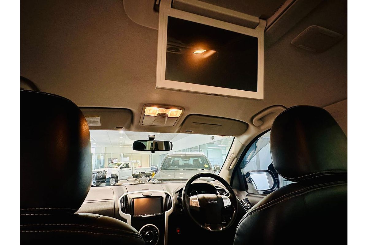 2020 Isuzu MU-X LS-T