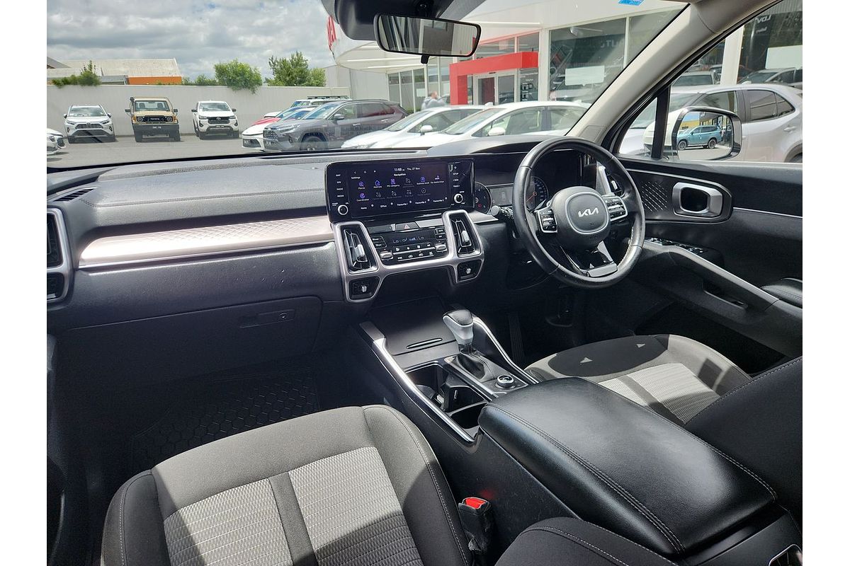 2022 Kia Sorento Sport MQ4