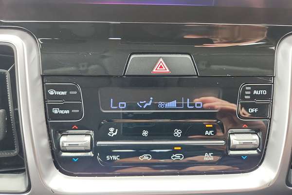 2022 Kia Sorento Sport MQ4