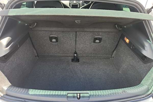 2017 Volkswagen Scirocco R Wolfsburg Edition 1S