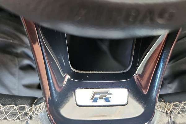 2017 Volkswagen Scirocco R Wolfsburg Edition 1S