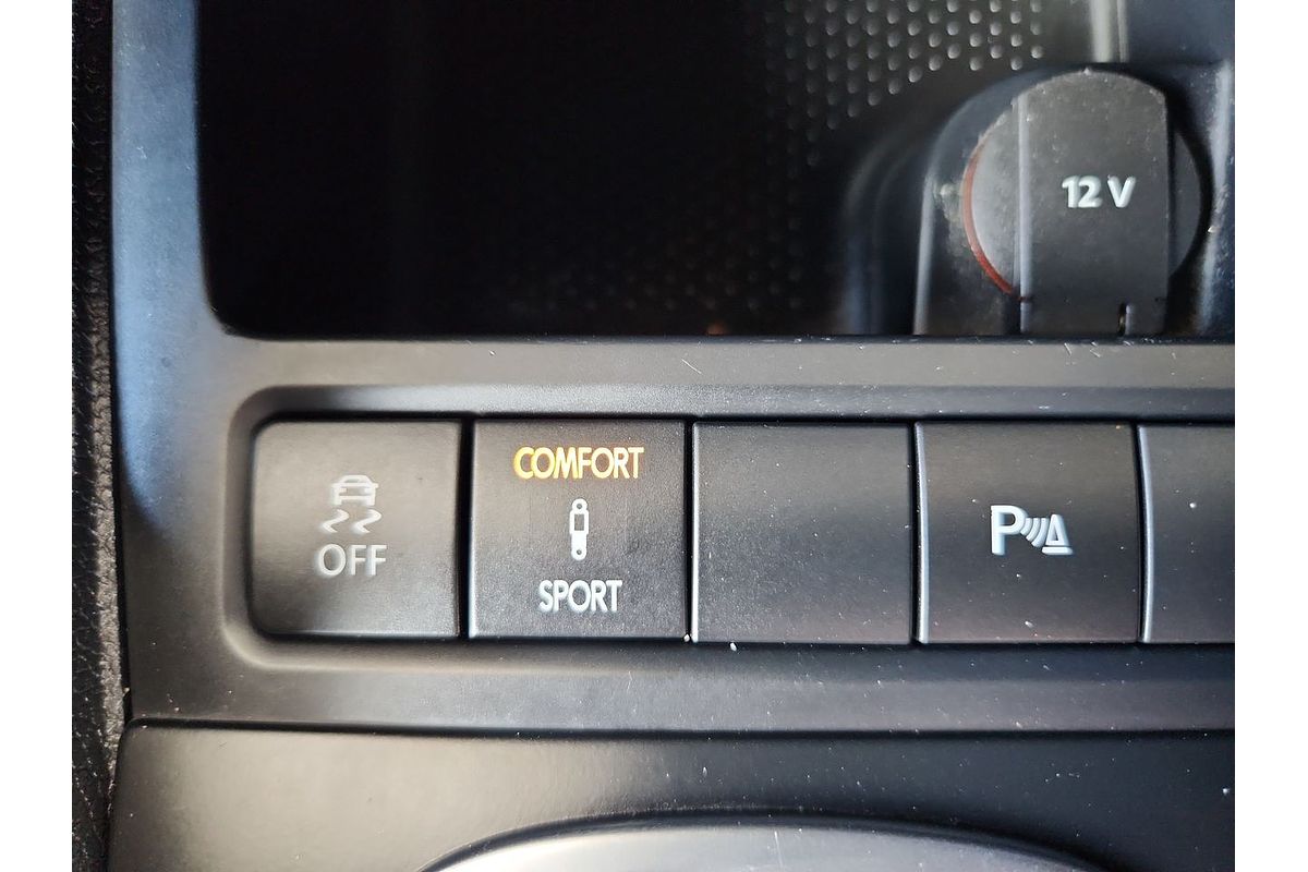 2017 Volkswagen Scirocco R Wolfsburg Edition 1S