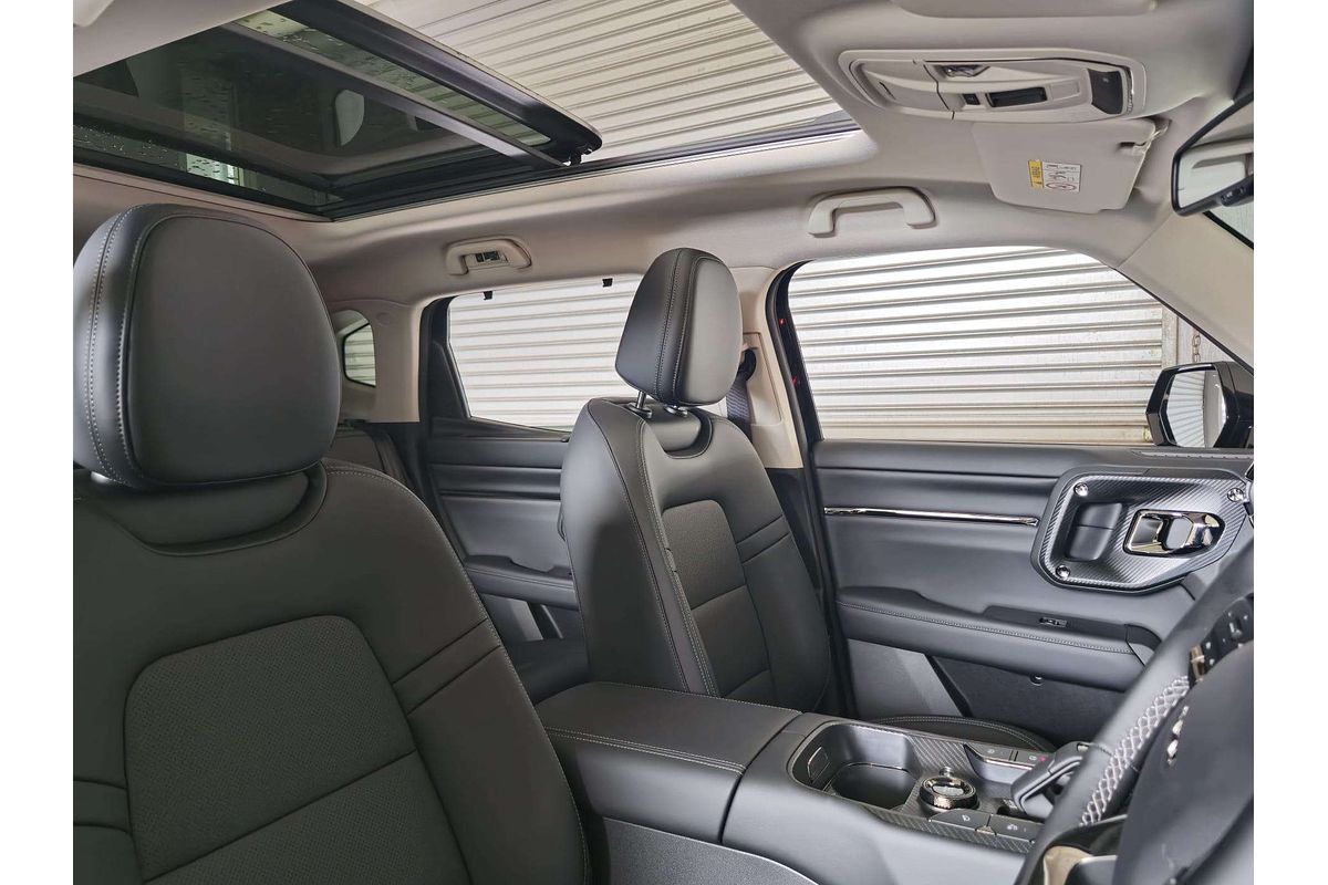 H7 Vanta Auto Hybrid 4X2