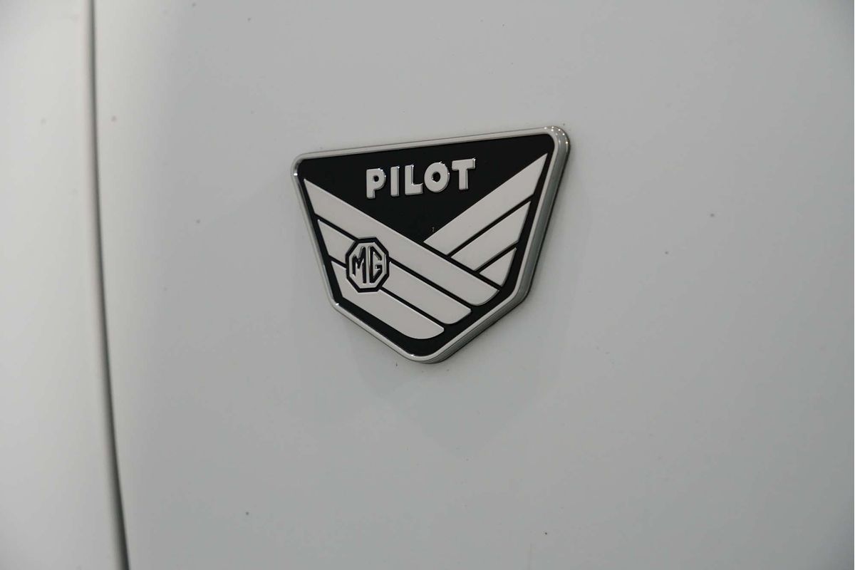 2024 MG HS Vibe SAS23