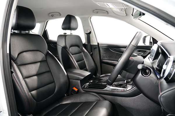 2024 MG HS Vibe SAS23