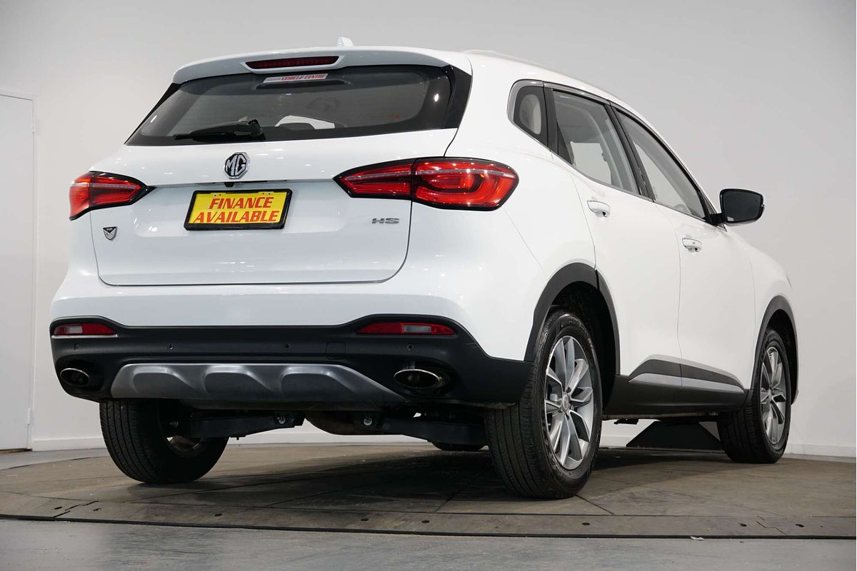 2024 MG HS Vibe SAS23