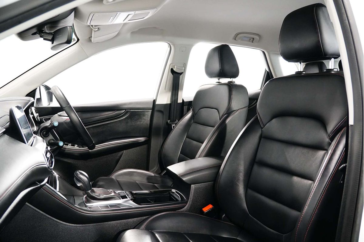 2024 MG HS Vibe SAS23