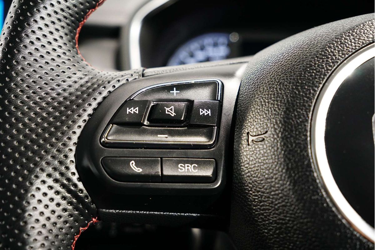 2024 MG HS Vibe SAS23