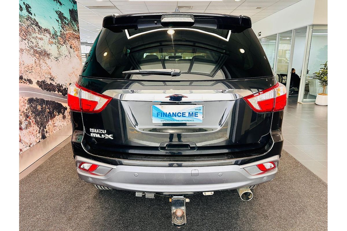 2020 Isuzu MU-X LS-T