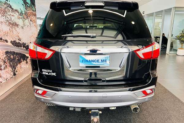 2020 Isuzu MU-X LS-T