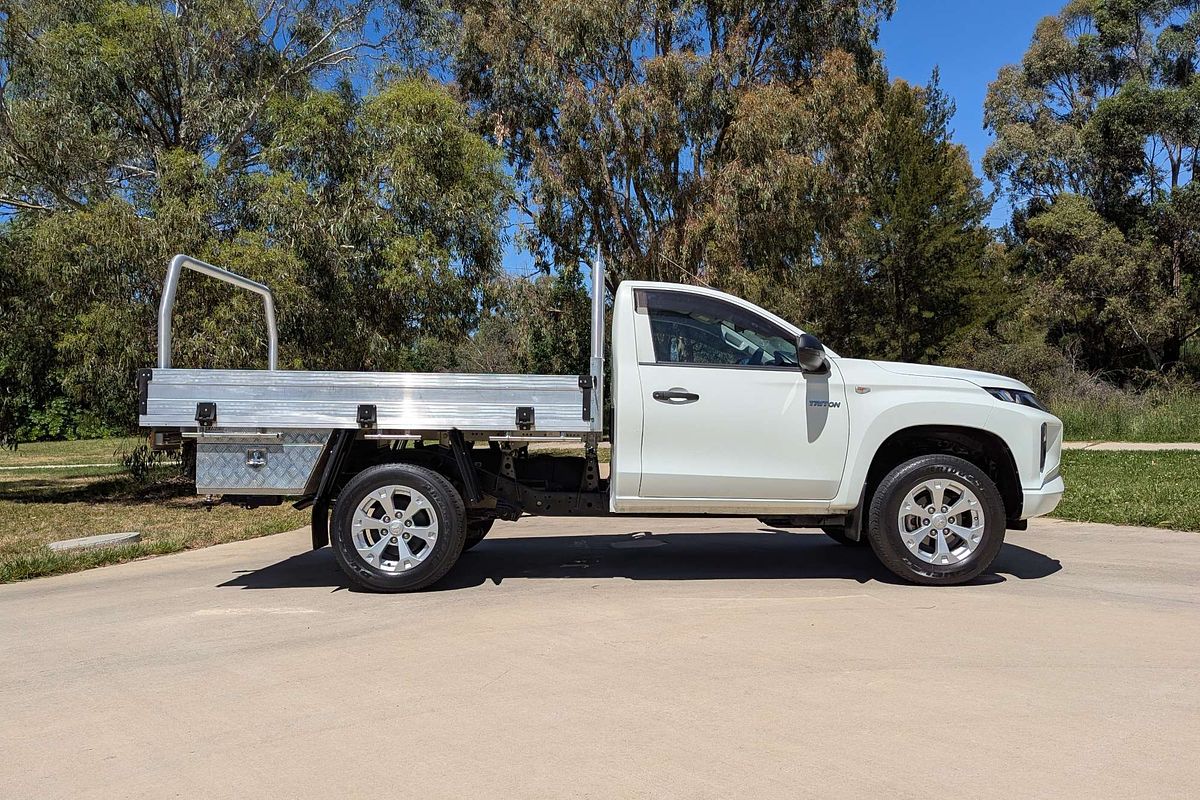 2019 Mitsubishi Triton GLX MR Rear Wheel Drive