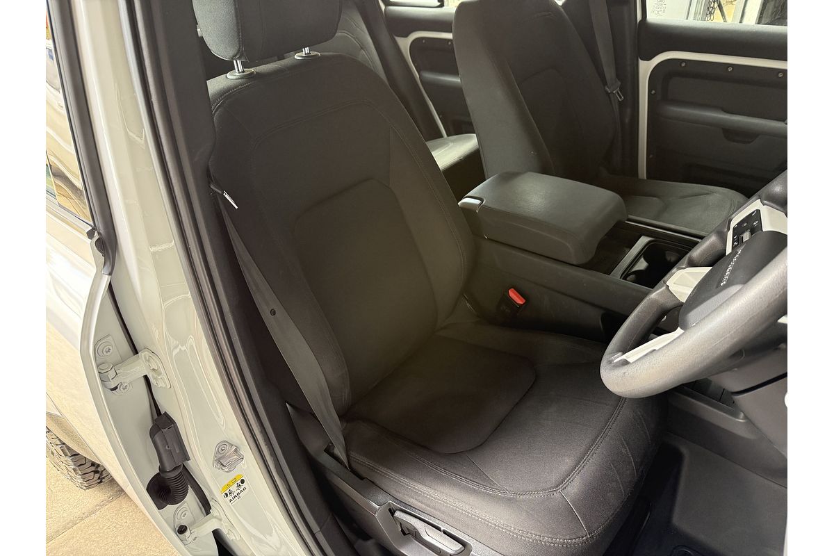 2022 Land Rover Defender 110 P300 L663