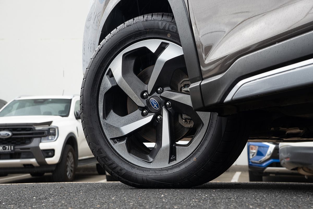 2024 Subaru Forester 2.5i-S S5