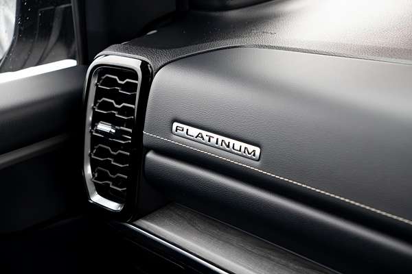 2024 Ford Everest Platinum 3.0L