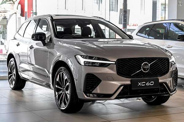 2025 Volvo XC60 Ultra B5 Dark