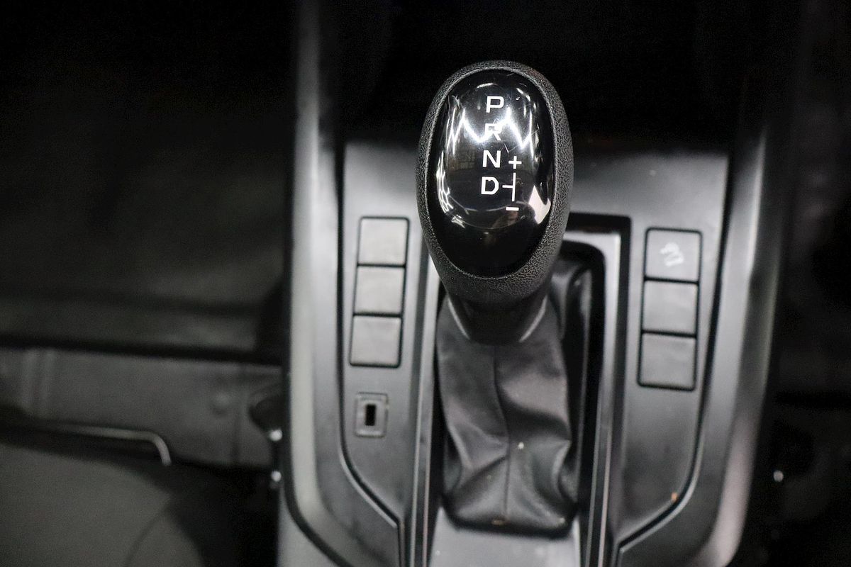 2020 Isuzu D-MAX SX High Ride Rear Wheel Drive