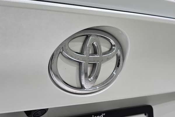 2023 Toyota C-HR GXL NGX10R