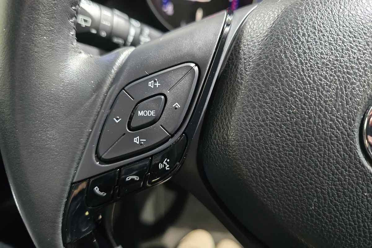 2023 Toyota C-HR GXL NGX10R