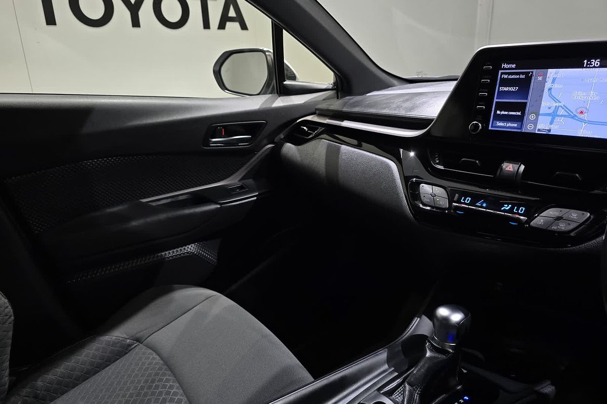 2023 Toyota C-HR GXL NGX10R