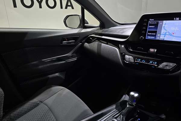 2023 Toyota C-HR GXL NGX10R