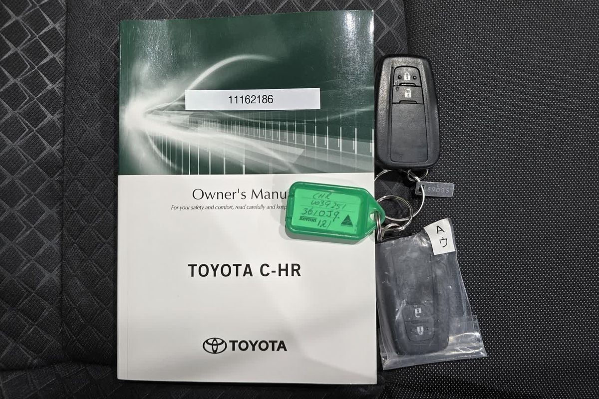 2023 Toyota C-HR GXL NGX10R