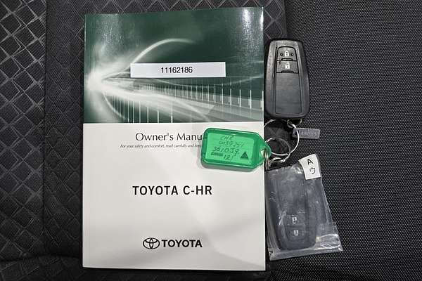 2023 Toyota C-HR GXL NGX10R