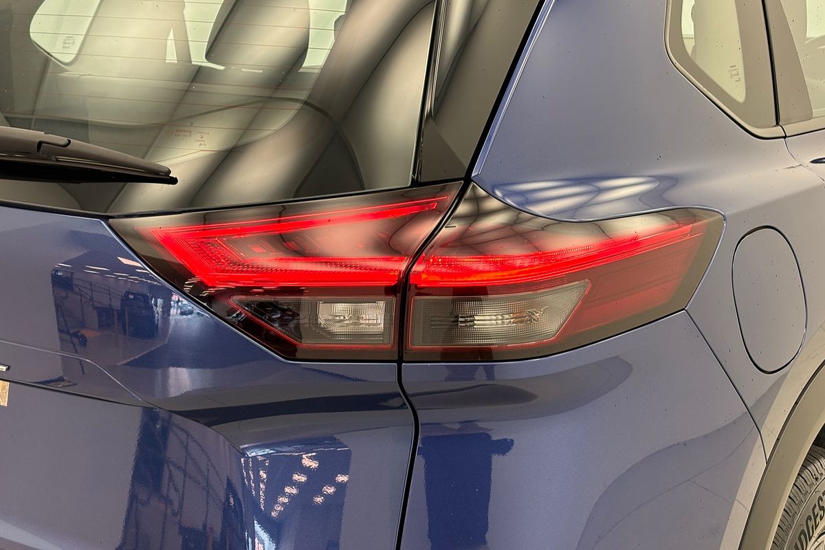 2024 Nissan X-TRAIL ST T33