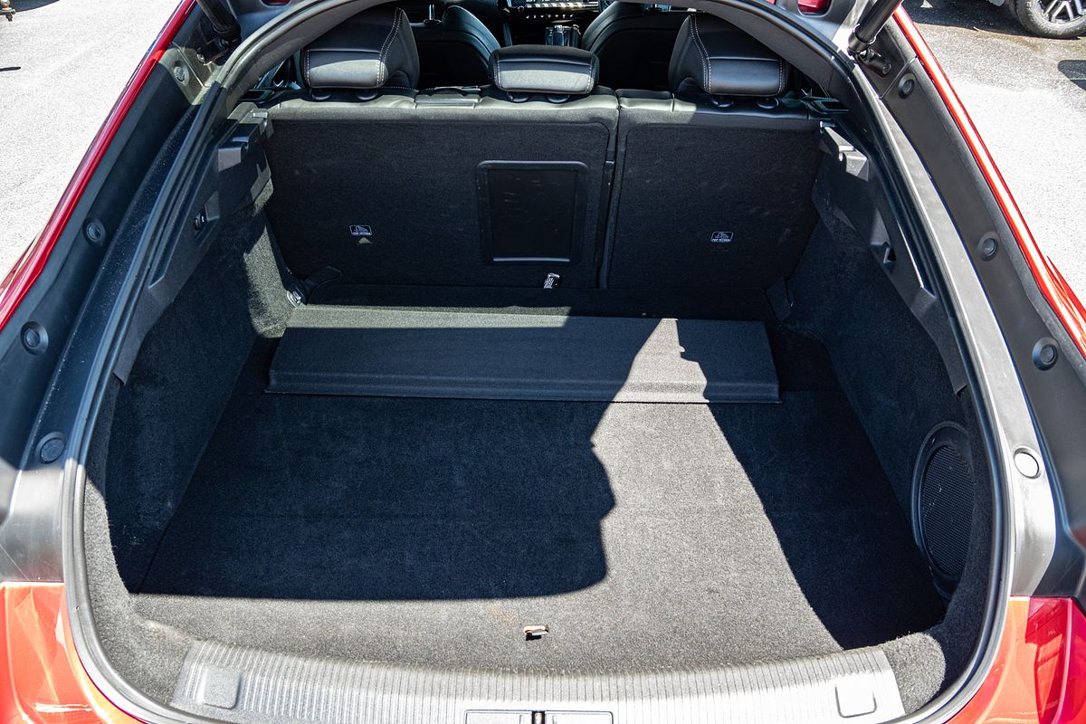 2022 Peugeot 508 GT R8