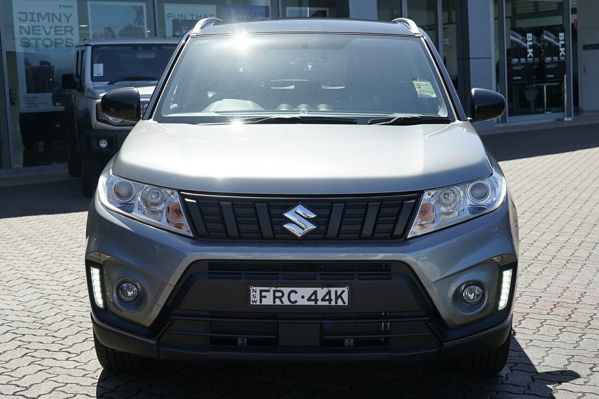 2023 Suzuki Vitara Shadow LY Series II