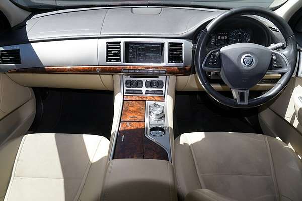 2013 Jaguar XF Luxury X250