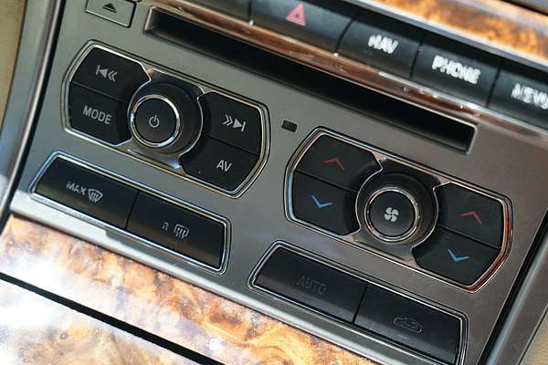 2013 Jaguar XF Luxury X250