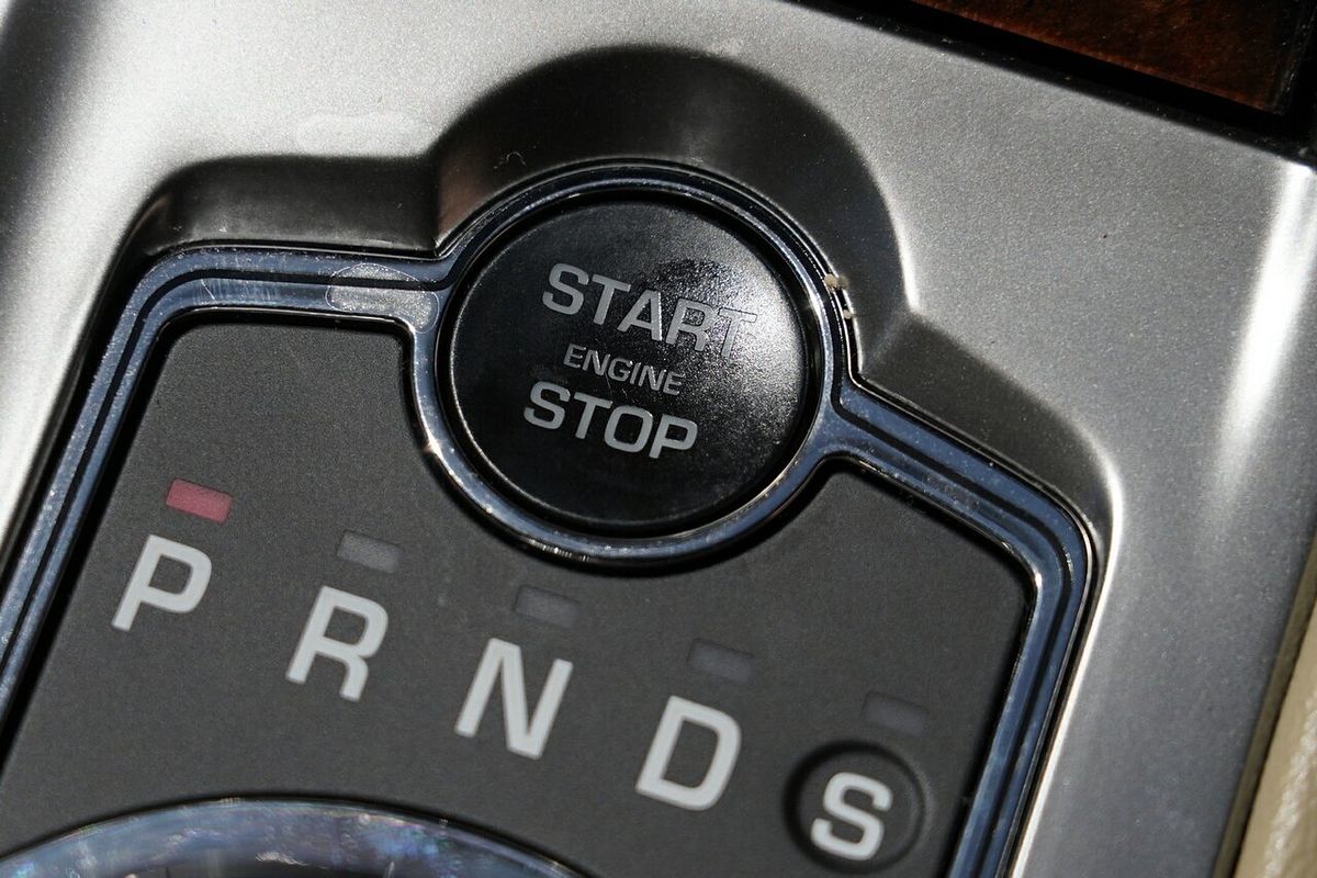 2013 Jaguar XF Luxury X250