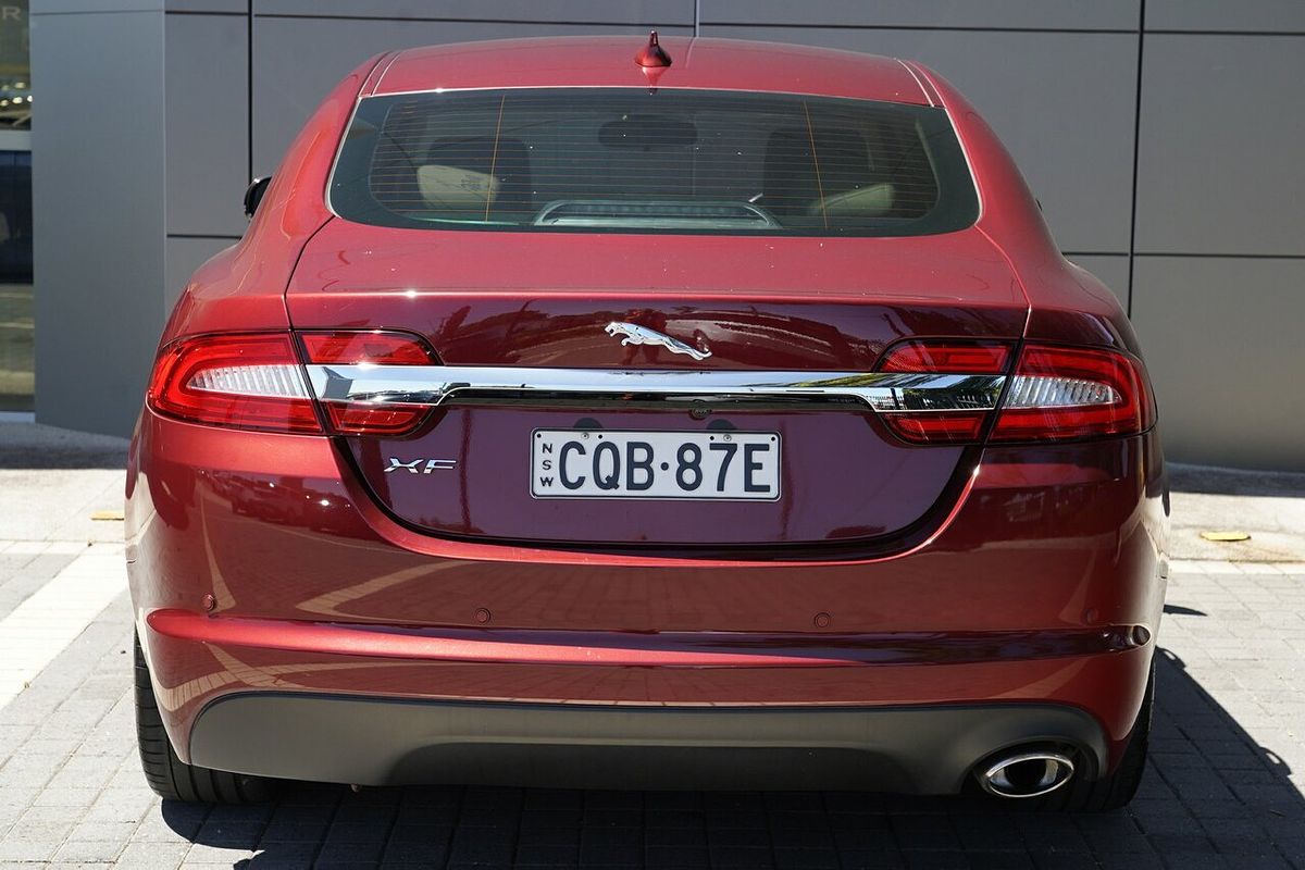 2013 Jaguar XF Luxury X250