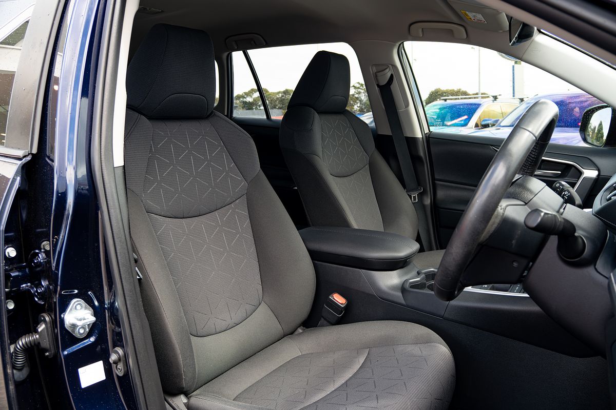 2021 Toyota RAV4 GXL AXAH52R