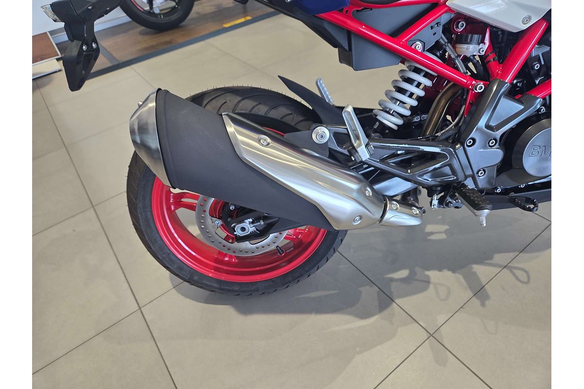 2024 BMW G 310 R G 310