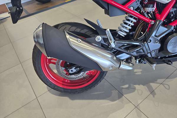 2024 BMW G 310 R G 310