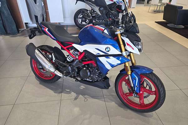 2024 BMW G 310 R G 310