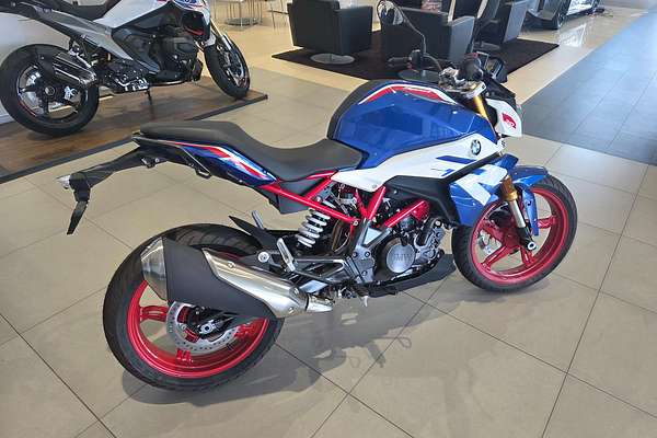 2024 BMW G 310 R G 310