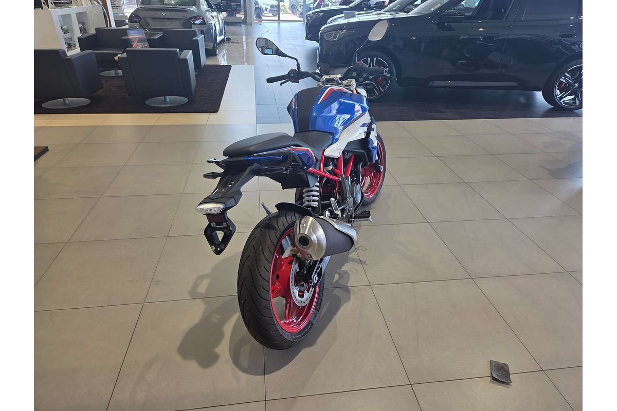 2024 BMW G 310 R G 310