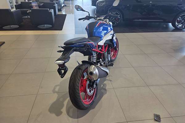 2024 BMW G 310 R G 310