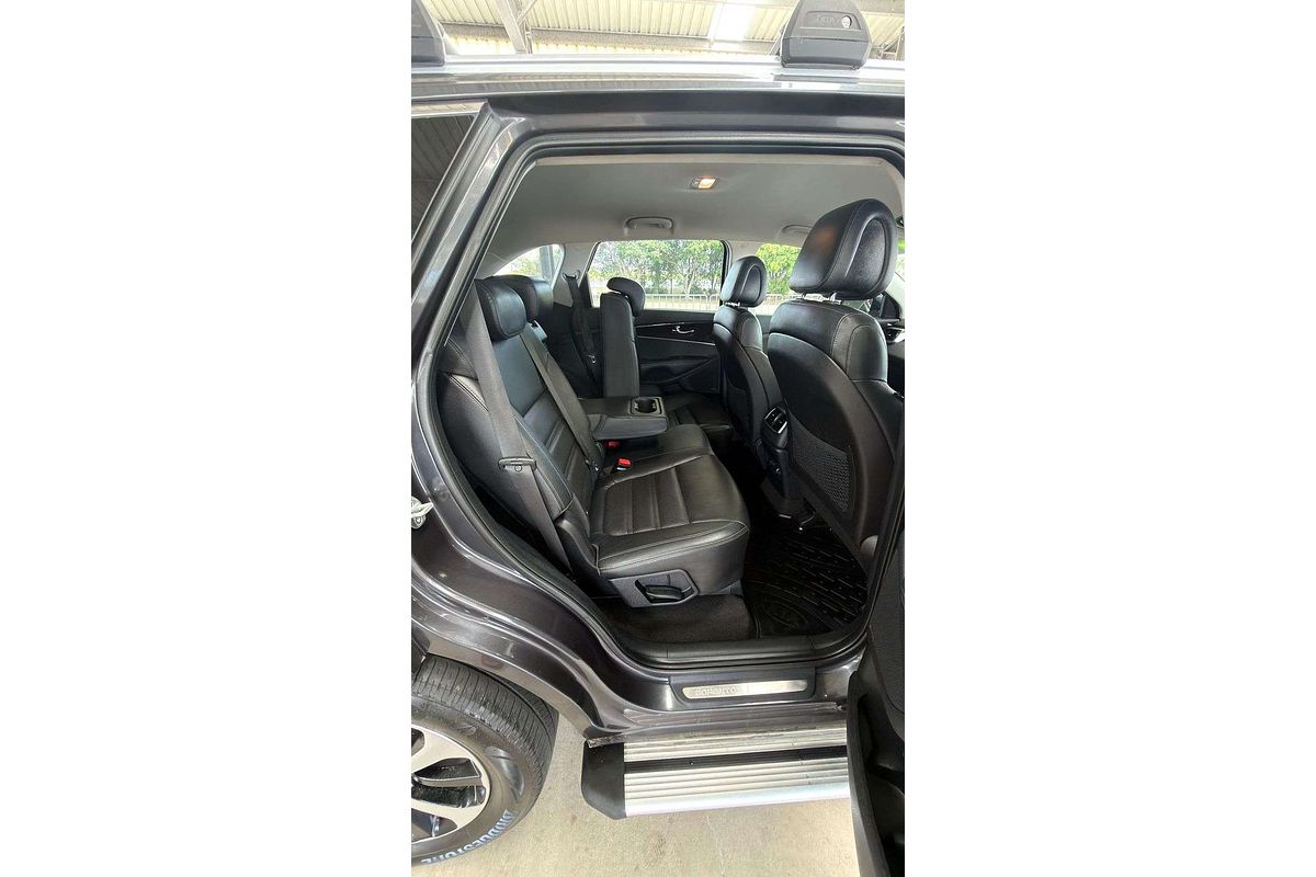 2016 Kia Sorento SLi UM