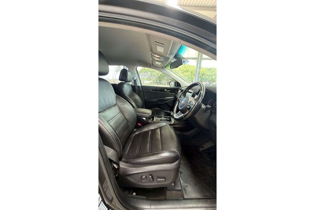 2016 Kia Sorento SLi UM