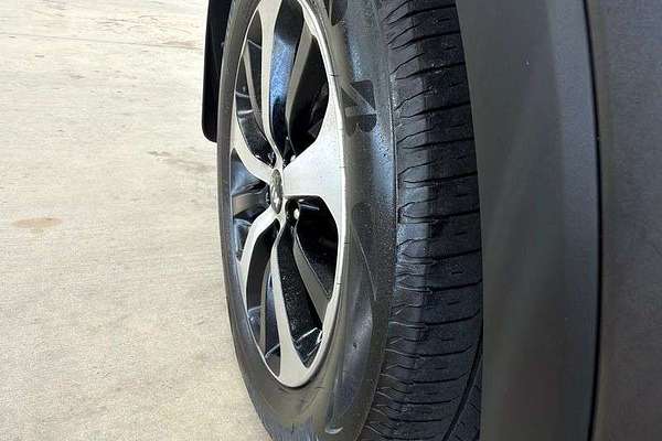 2016 Kia Sorento SLi UM