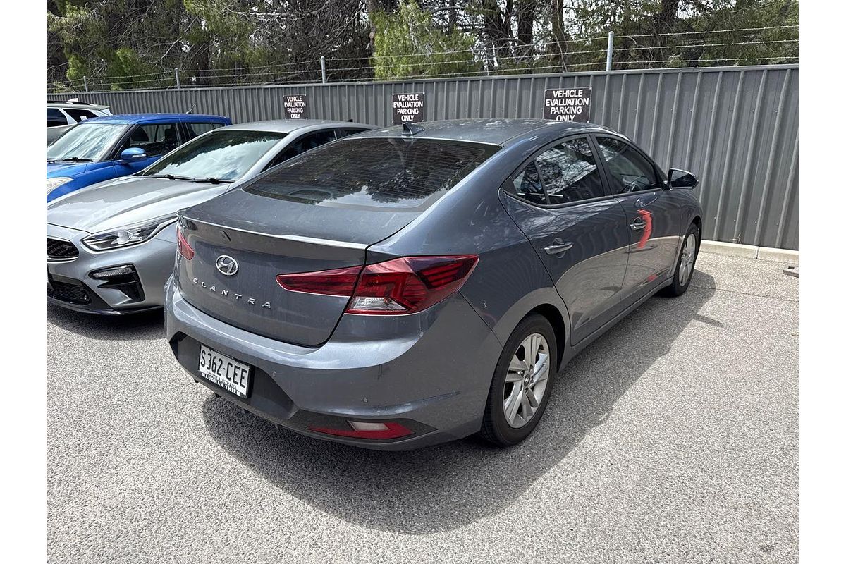 2020 Hyundai Elantra Active AD.2