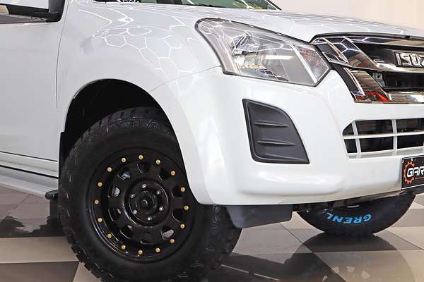 2019 Isuzu D-MAX SX High Ride Rear Wheel Drive