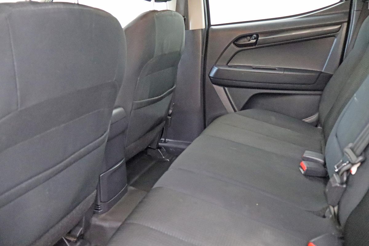 2019 Isuzu D-MAX SX High Ride Rear Wheel Drive