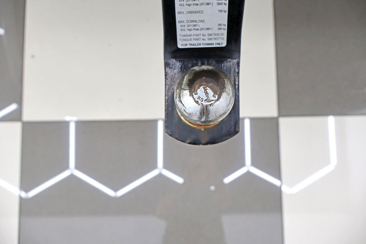 2019 Isuzu D-MAX SX High Ride Rear Wheel Drive