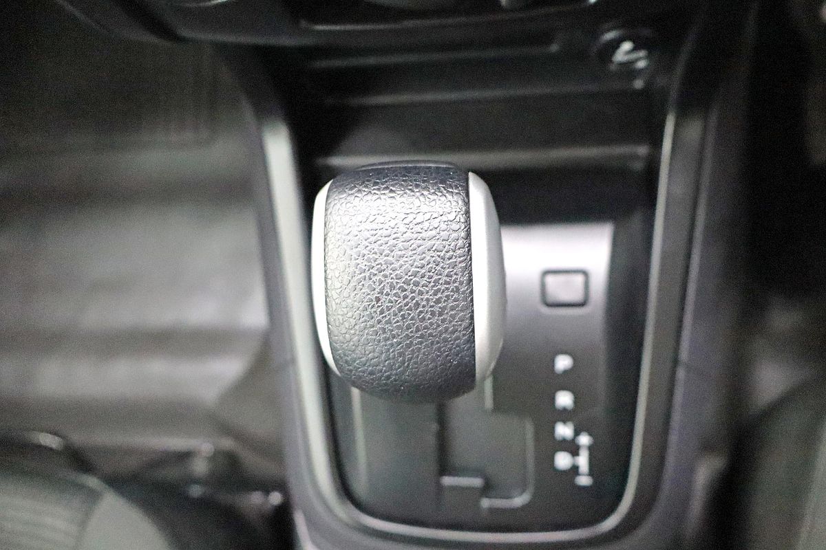 2019 Isuzu D-MAX SX High Ride Rear Wheel Drive