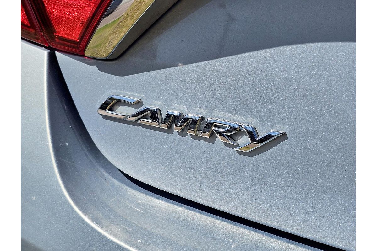 2016 Toyota Camry Atara S ASV50R