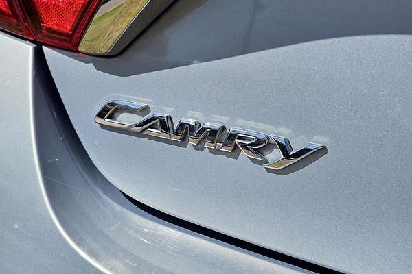 2016 Toyota Camry Atara S ASV50R